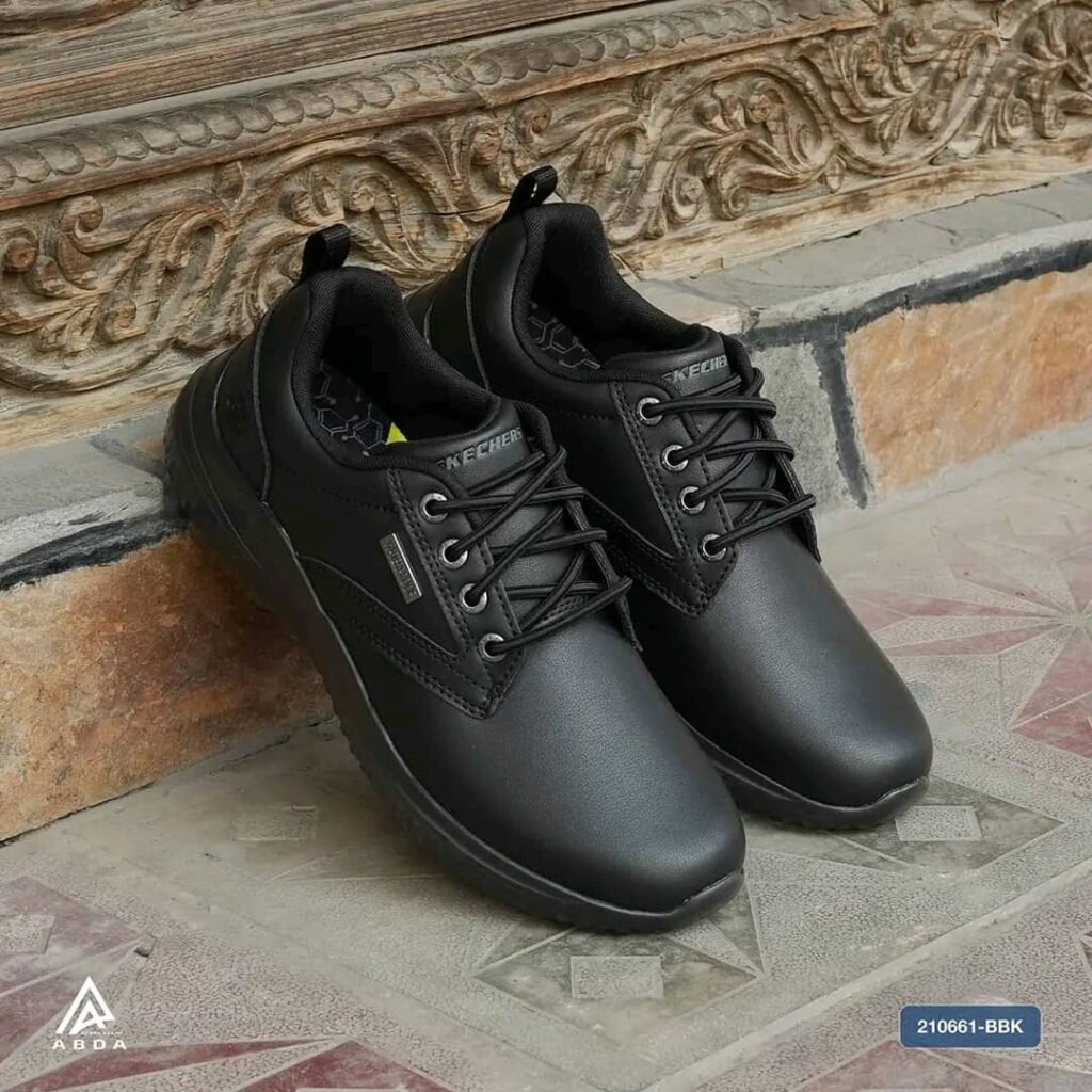 کفش اسپورتی مردانه اسکیچرز SKECHERS
