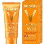 ضد آفتاب رنگی دکتر دیوی مدل SPF 60 حجم ۱۰۰ میلی لیتر مناسب پوست خشک